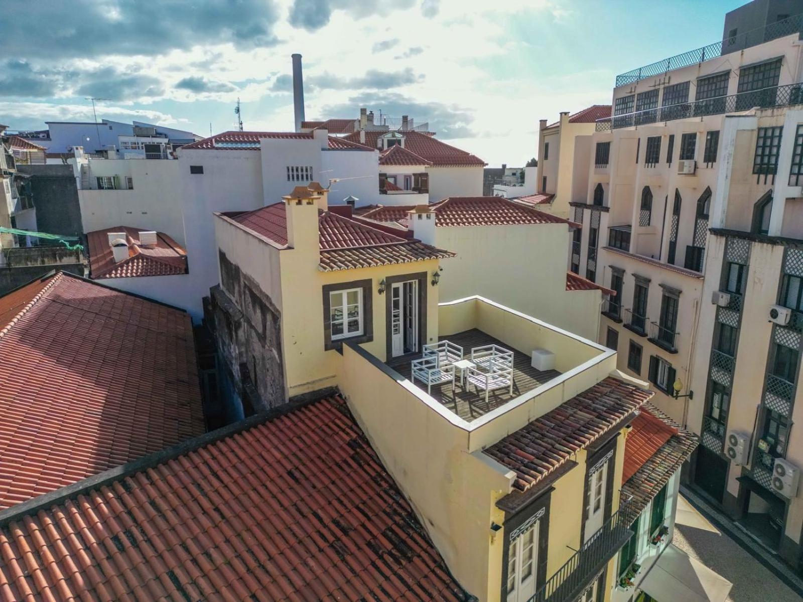 Studios Funchal Εξωτερικό φωτογραφία