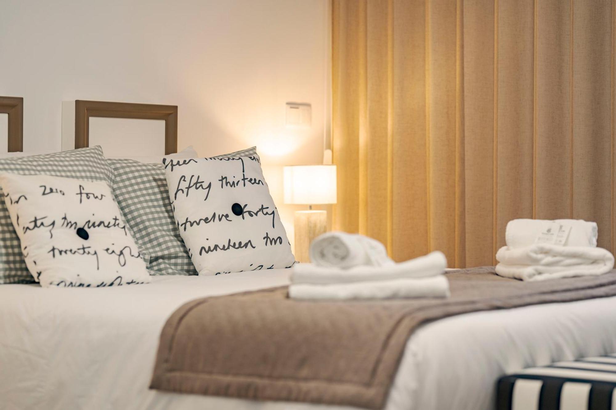 Studios Funchal Εξωτερικό φωτογραφία